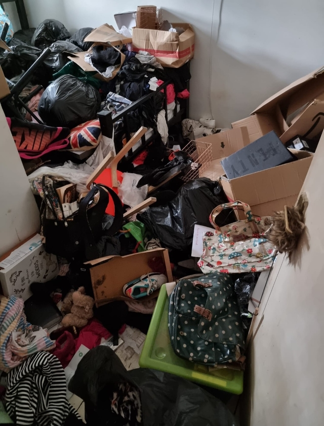 HOUSE CLEARANCE